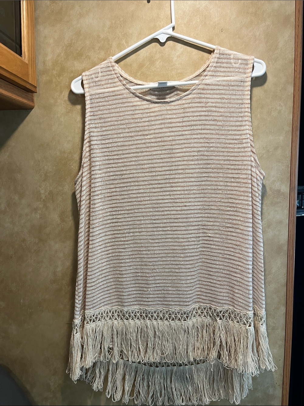 Sleeveless Fringe-Hem Knit Tank Top - Cream